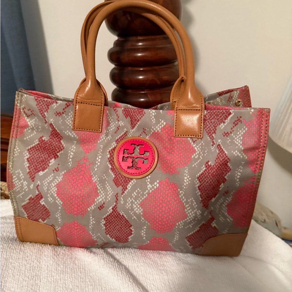 EUC Tory Burch Pink and Gray Patterned Tote with Tan Trim